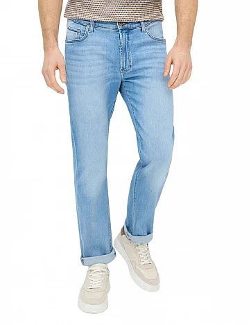 Джинси Clint