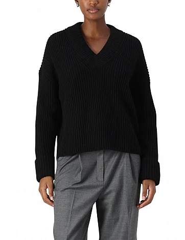 Пуловер Danilio