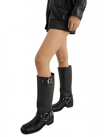 Чоботи Esagono