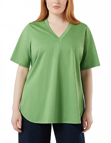 Футболка Angri