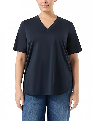 Футболка Angri