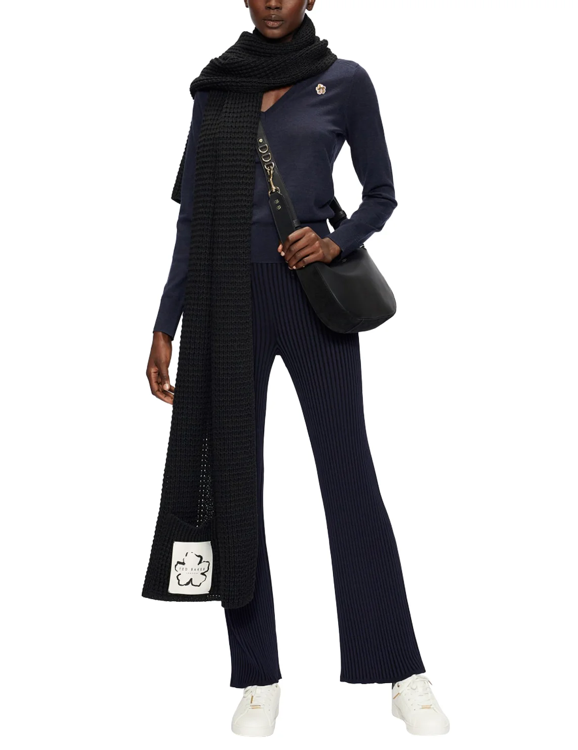 №1: С карманом (Bex, Ted Baker)